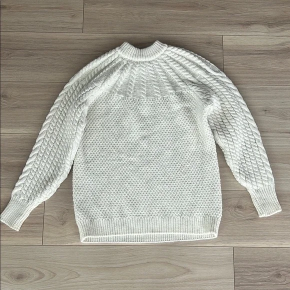 H&M White Cable Knit Crew Neck Sweater - Picture 8 of 8